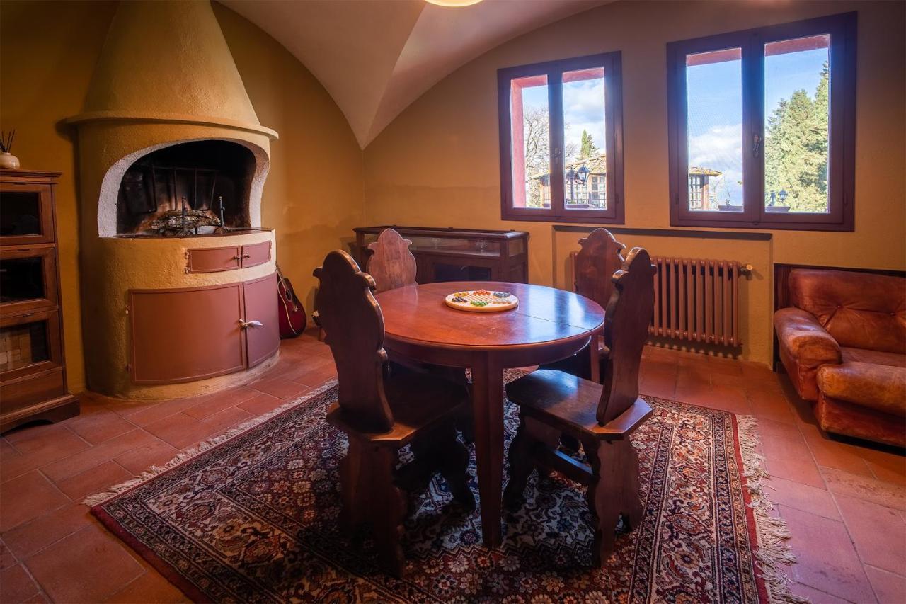 Podere Somboli Maison d'hôtes *