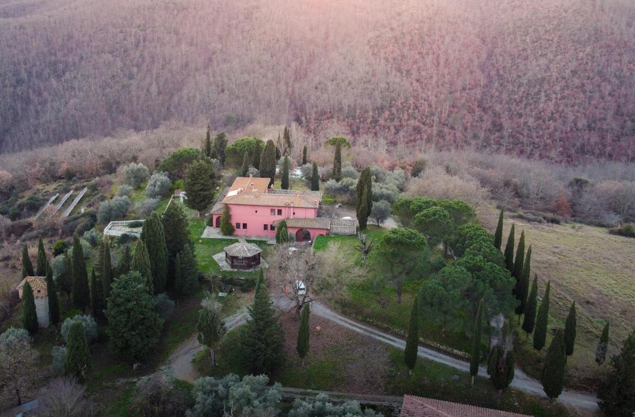 Podere Somboli Maison d'hôtes *